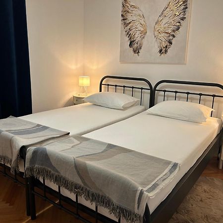 비오그라드나모루 Apartman L&A 아파트 외부 사진