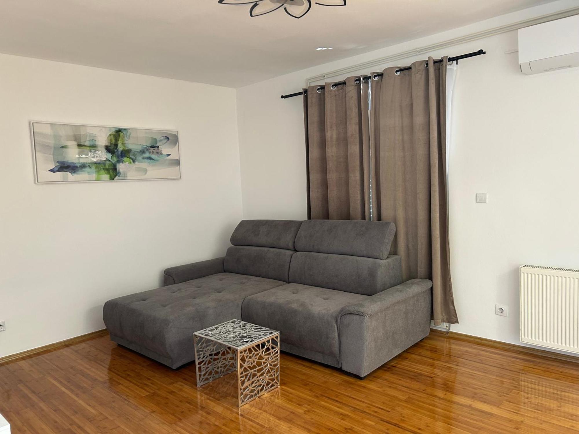 비오그라드나모루 Apartman L&A 아파트 외부 사진