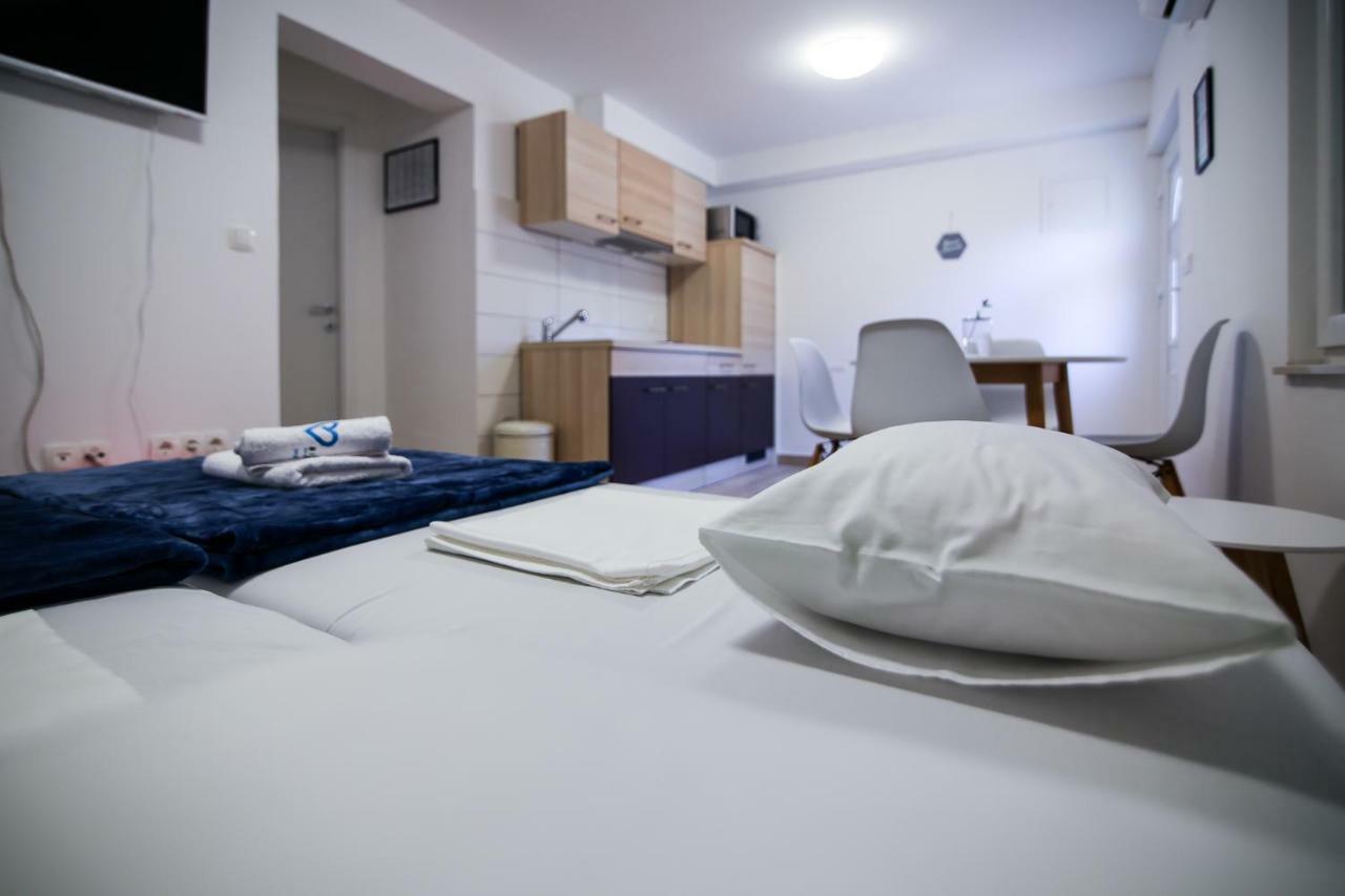비오그라드나모루 Apartman L&A 아파트 외부 사진